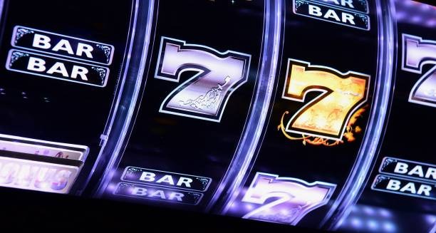 Live Fishing Arcade gameplay interface showing fish targets and ammunition meter